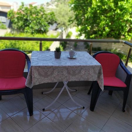 Valbona Apartments Vlorë Esterno foto