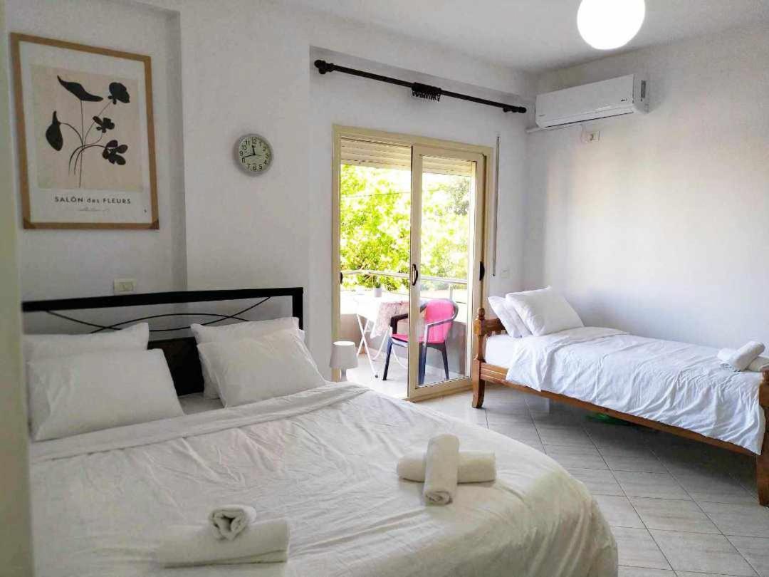 Valbona Apartments Vlorë Esterno foto