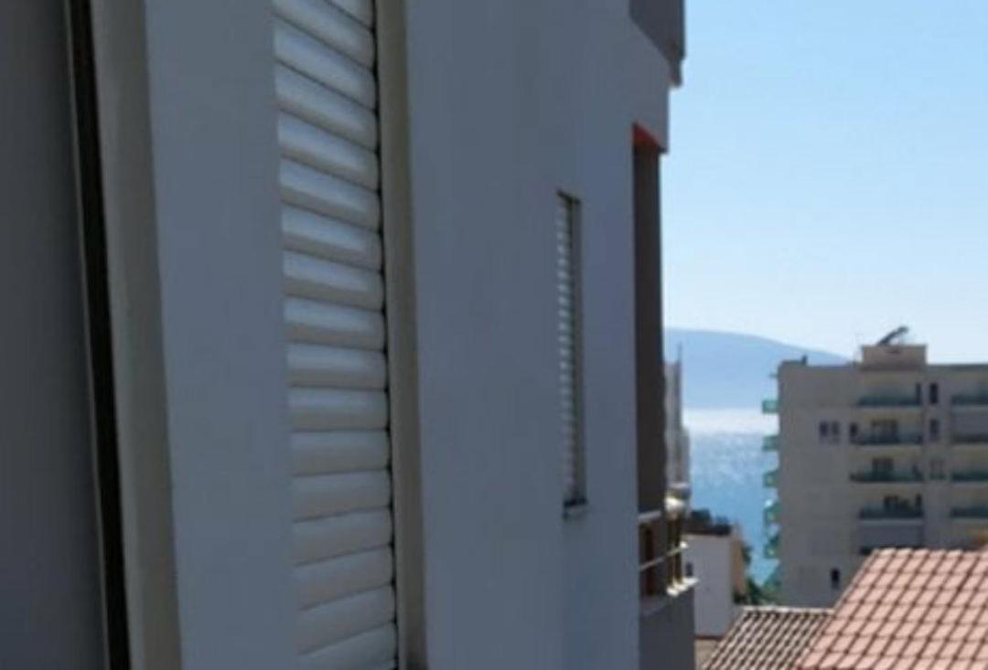Valbona Apartments Vlorë Esterno foto